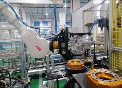 LTC-0300F Robotic Arm Tool Changer Used in Hybrid Engine Assembly Line
