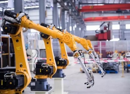 The Fine Line Between Industrial Robots And Collaborative Robots