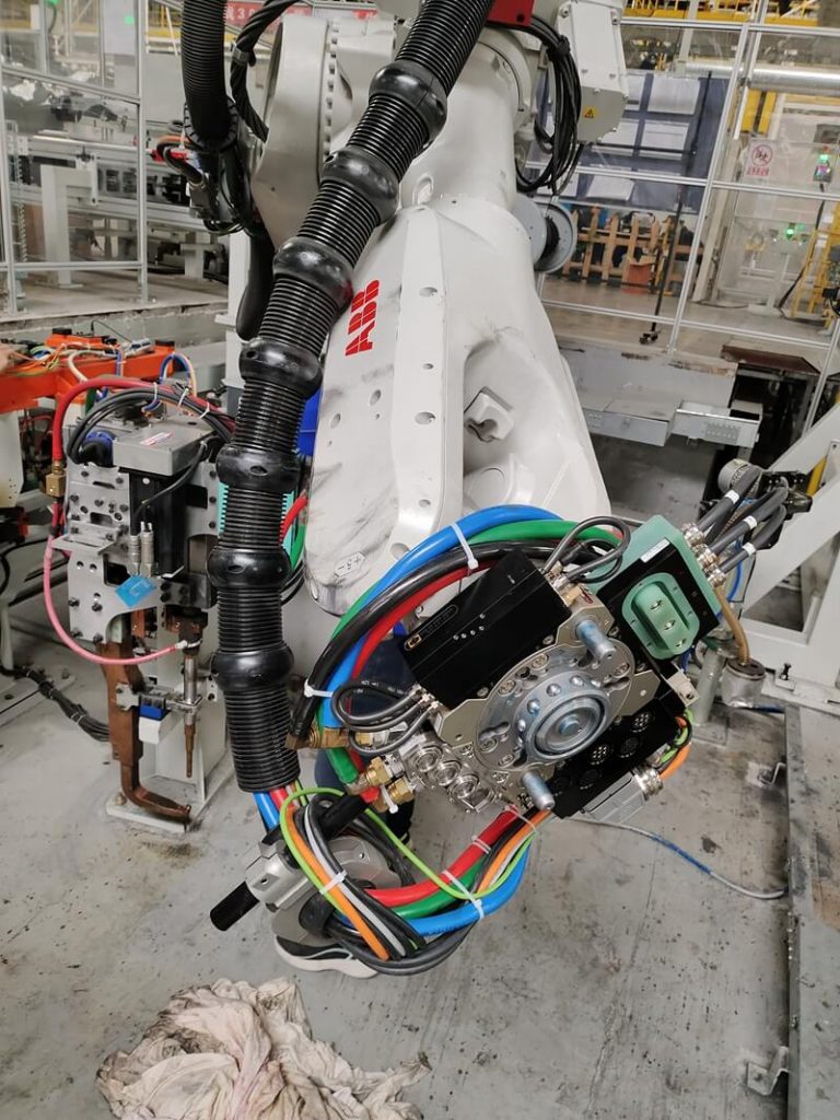 How to Use Automatic Tool Change System - LH-TC